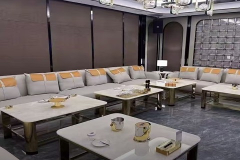 乐山迈阿密酒吧诚聘模特礼仪佳丽